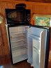 Mini-frigo de 3.3 pc, micro-onde, four grille-pain, plaque à induction et cafetière