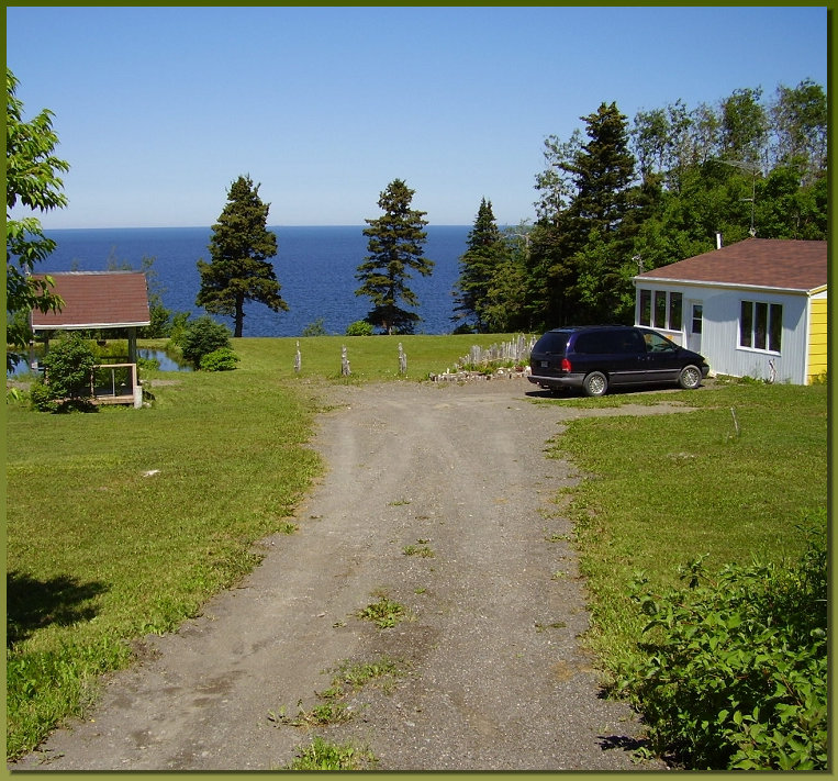 Vue du site  l'arrive au chalet 4 1/2.